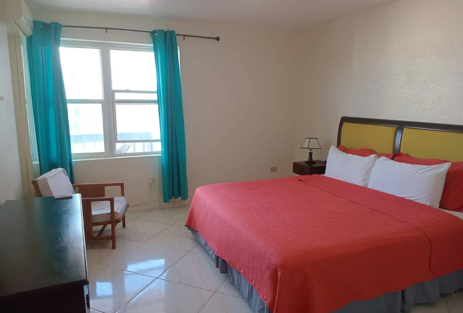 Aparthotel Alleyne Apartments Bridgetown